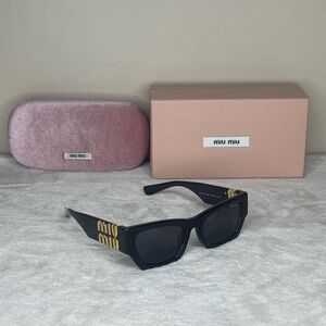 Miu Miu Glimpse SMU09W Black / Grey Lens Rectangle Oversized Sunglasses 100% UV